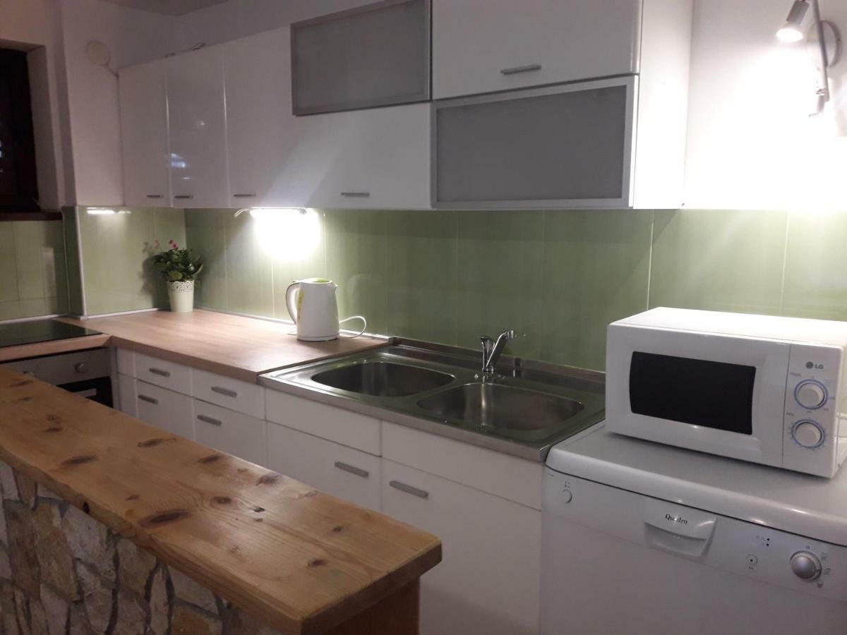 Mirjam Apartment Novi Vinodolski Exterior photo